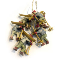 6 skieurs en bois sculpté pour décoration arbre de Noël