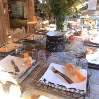 Réchaud pour caquelon à fondue de fromage avec motifs poya en métal effet rouillé – Image 6