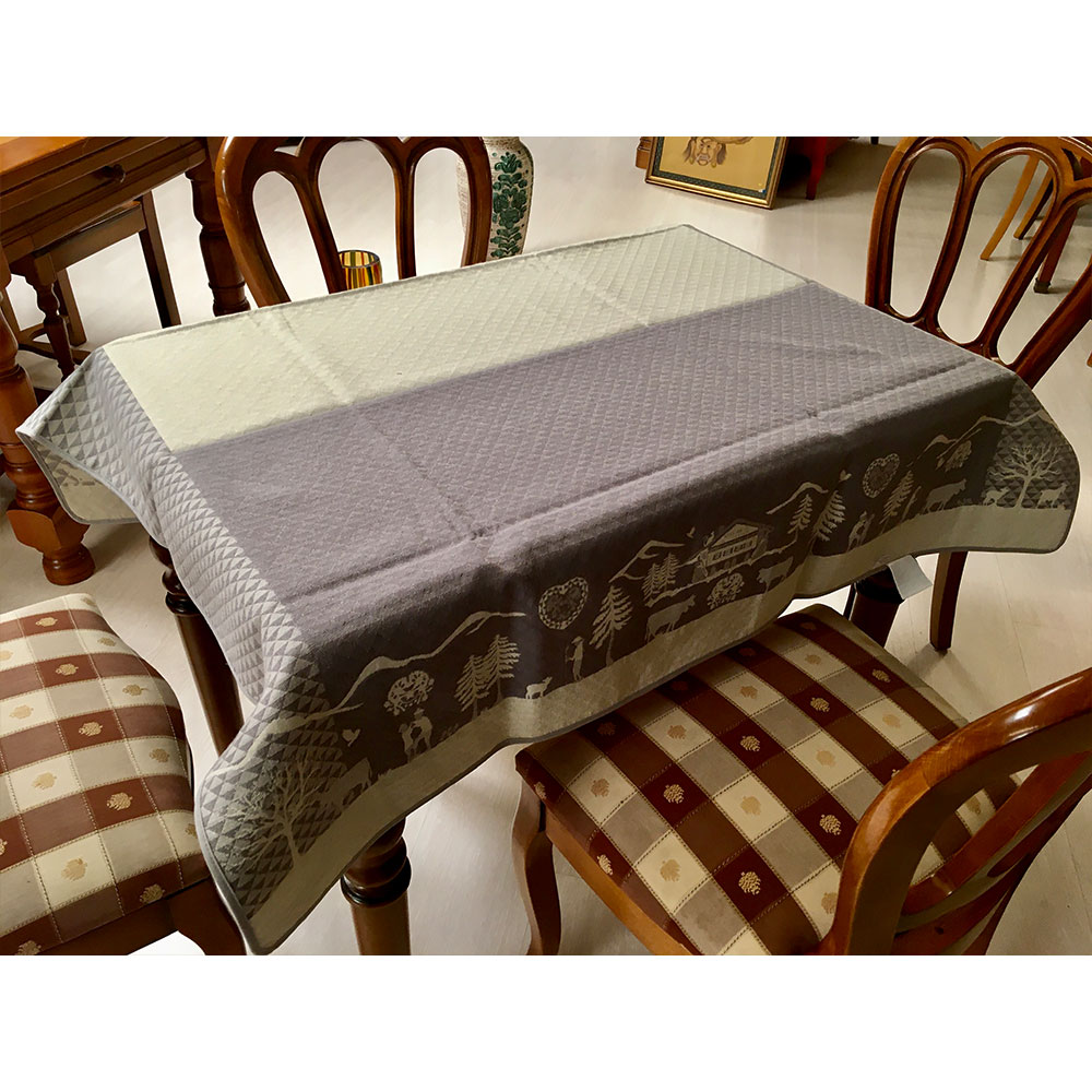 Petite nappe tapis de table en jacquard 100x100 cm - “La Ballade” gris  motifs poya montagnards - Valais déco