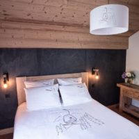 Housse de couette télésiège en montagne - blanc, gris et rouge – Image 2