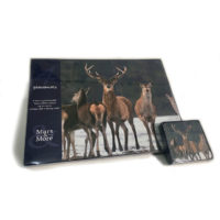 Set cerfs de montagnes: 4 sous-verres et 4 napperons