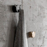 Crochet mural porte manteaux diam. 6 cm - cerf minimaliste et design - noir et acier – Image 3