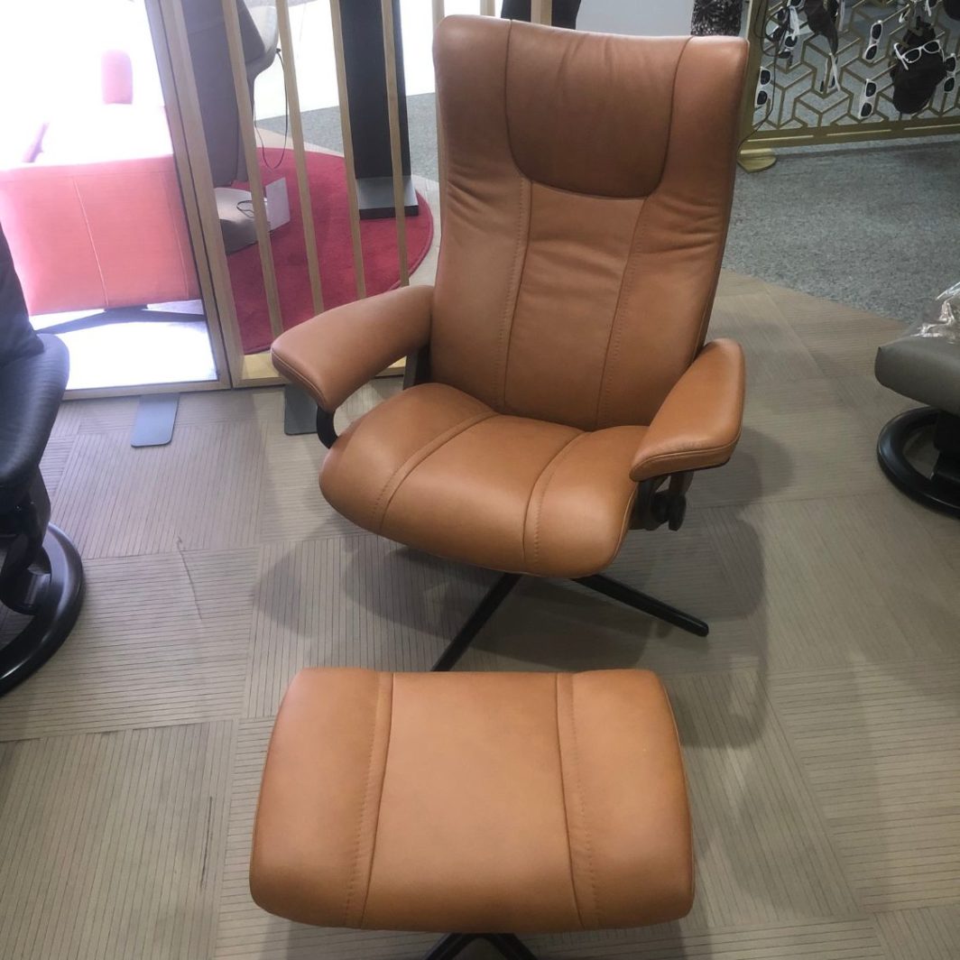Wing Cross 1161317 - Stressless  Fauteuil relax + pouf  - Taille  M